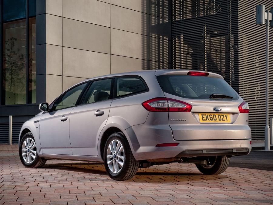  Ford Mondeo Turnier 2010 года  (UK) (фото 4 из 11)